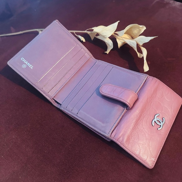 CHANEL lamb skin leather wallet pink rose lavender silver camellia flower - Picture 1 of 14